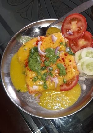 A picture of Dal sandwich.