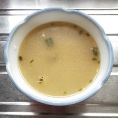 A picture of Egg flower soup.