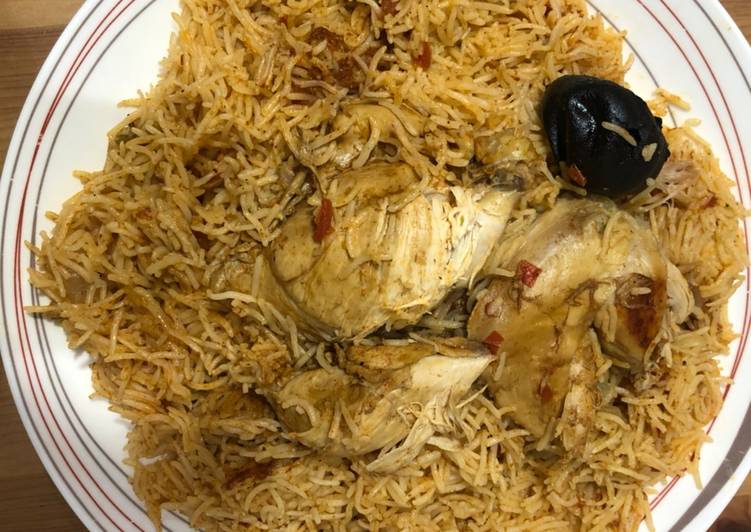كبسة دجاج بقدر اديسون الكهربائي