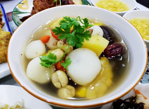 Hình của món Canh chay thập cẩm.