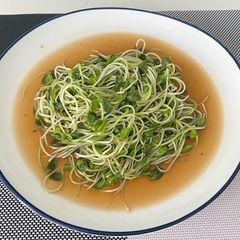 Stir Fried Sunflower Sprouts With Oyster Sauce A picture of Stir Fried Sunflower Sprouts With Oyster Sauce.
