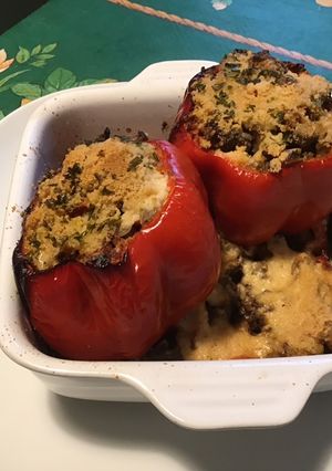 Une photo de Poivrons farcis bœuf champignons au parmesan