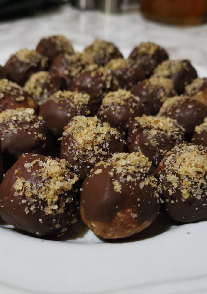 Zserbó golyó recept fotója