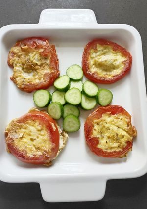 A picture of Tomato with Egg.