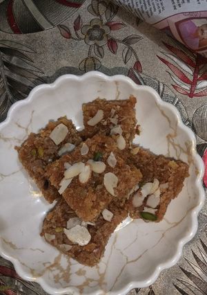 A picture of Moong daal burfi.