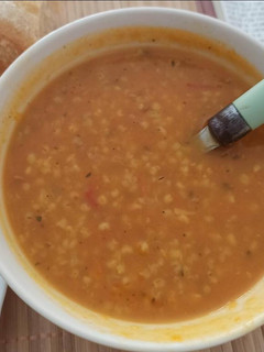 Una foto de Sopa de cebada estilo marroquí