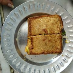 A picture of Veg sandwich.