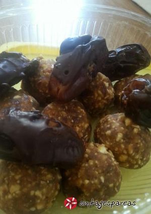 Φωτογραφία της συνταγής Healthy τρούφες με φοινίκια