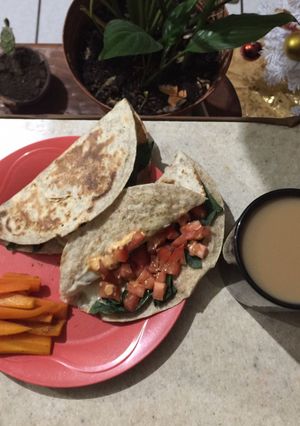 Una foto de Quesadillas