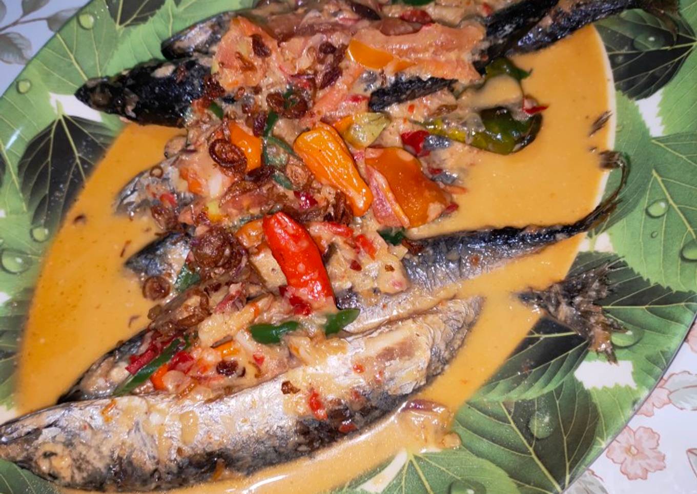 Mangut Ikan Cue (ikan keranjang)
