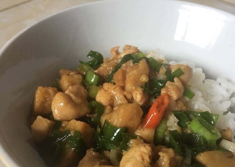Ayam Saos Tiram ala Anak Kost