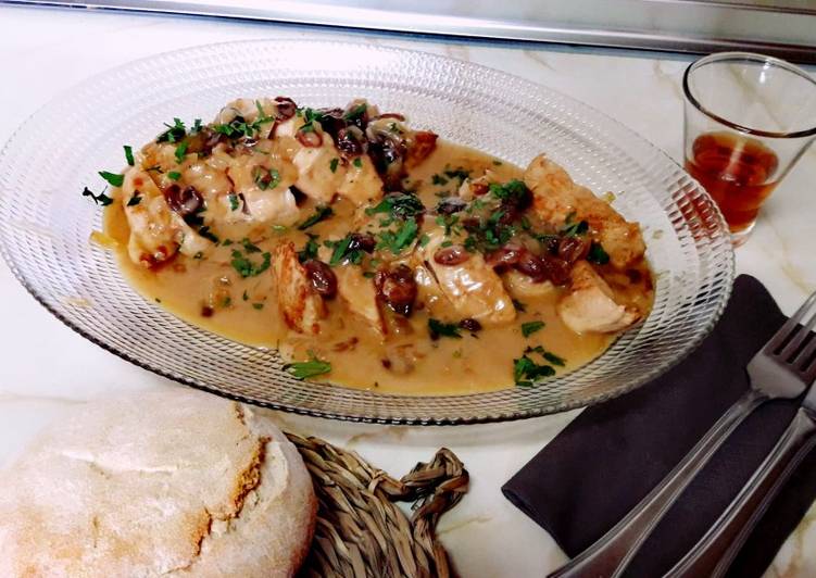 Solomillo de pavo en salsa de vino dulce