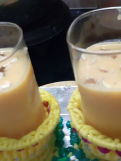 मैंगो शेक (Mango shake recipe in hindi) रेसिपी मुख्य फोटो