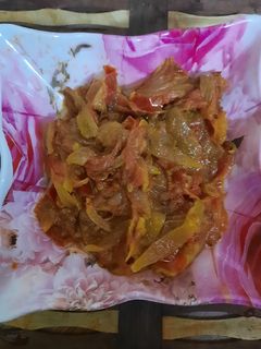 टमाटर प्याज़ की चटपटी चटनी (tamatar pyaz ki chatpati chutney recipe in Hindi) रेसिपी मुख्य फोटो