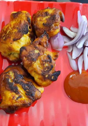 চিকেন পকোড়া (Chicken pakoda recipe in bengali) রেসিপির প্রধান ছবি