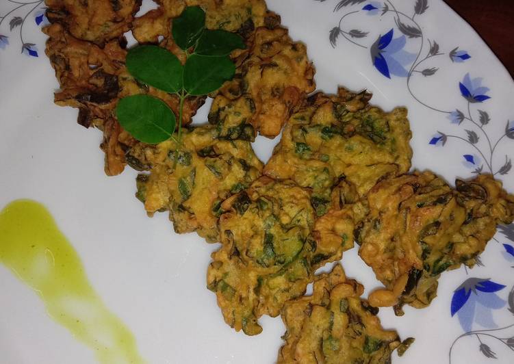 Simple Way to Make Super Quick Homemade Drumstick leaves pakoda
