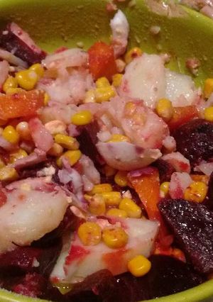 Una foto de Ensalada multicolor