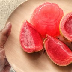 A picture of Pink Guava Jelly.