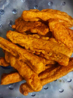 A picture of Bread fries.