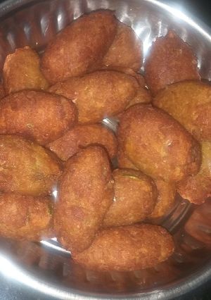 सोयाबीन कबाब (Soyabean Kabab recipe in Hindi) रेसिपी मुख्य फोटो