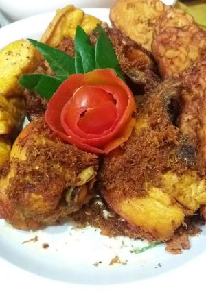 Foto resep Ayam Bumbu Laos (Serundeng lengkuas)