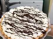 Una foto de tarta de chantilly
