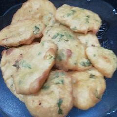 A picture of Pakoda.