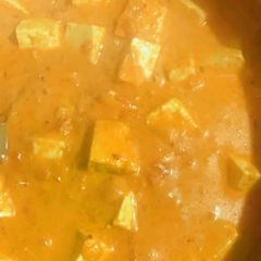 A picture of Sahi paneer.