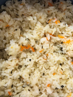 Una foto de Arroz con orégano fresco