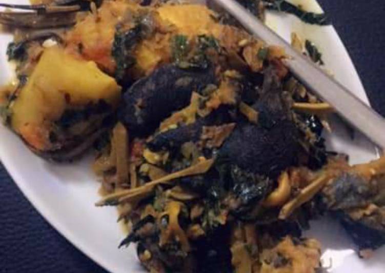 Yam porriage with snail and ugba