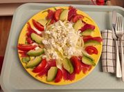 Una foto de ensalada keto