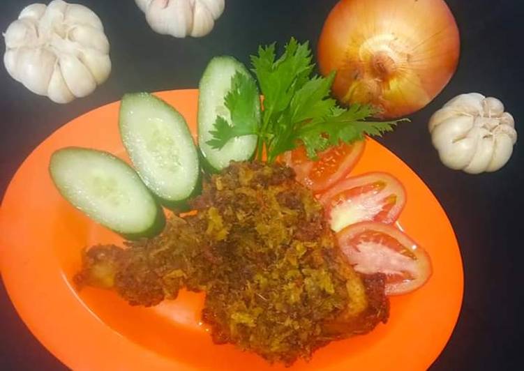 Cara termudah untuk Siapkan LezatAyam goreng lengkuas