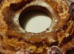 Foto principal de Bizcocho con cerezas!!