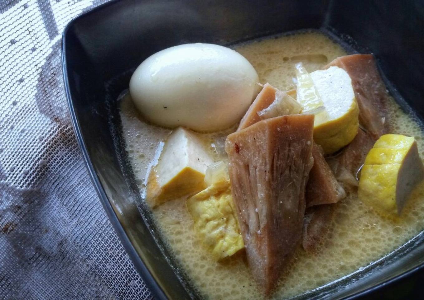 Young Jackfruit, Tofu and Egg in Coconut Milk