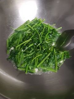 Foto resep Kangkung Bawang Putih