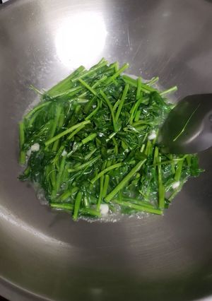 Foto resep Kangkung Bawang Putih
