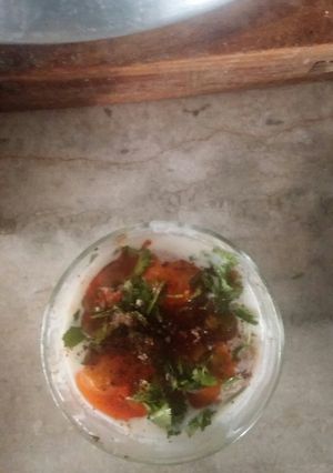 A picture of Dahi vada.
