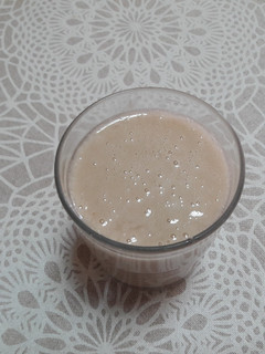 Una foto de Leche condensada cruda vegana