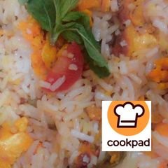 A picture of Vegetables fried rice.