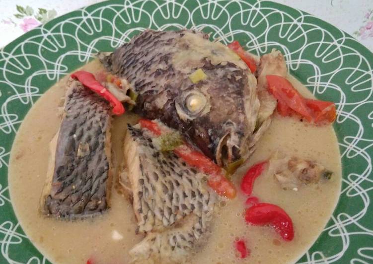 Ikan mujair kuah kencur