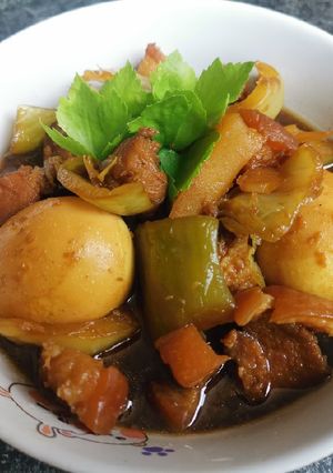 รูปของ ไข่พะโล้ใส่ผักกาดดอง