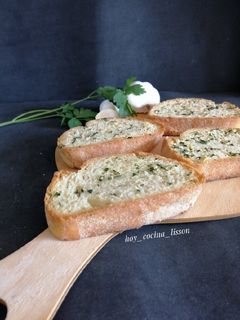 Una foto de Pan de ajo