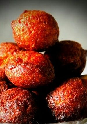 A picture of Unniappam.