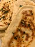 خبز النان أو خبز بالزبدة