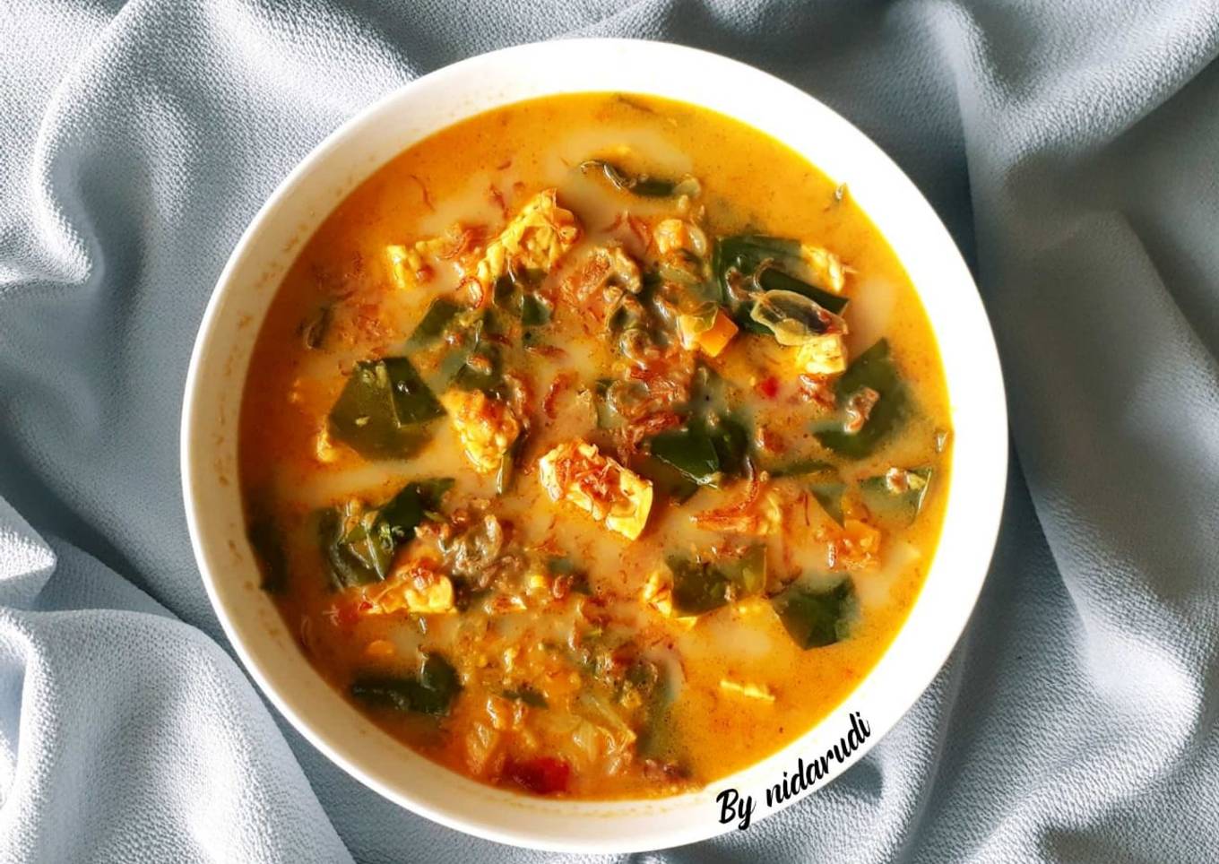 Tempe Tumis Daun Melinjo Berkuah