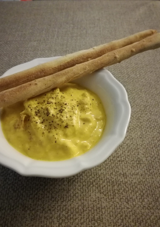 Una foto de Picadillo de atún con mostaza de azafrán
