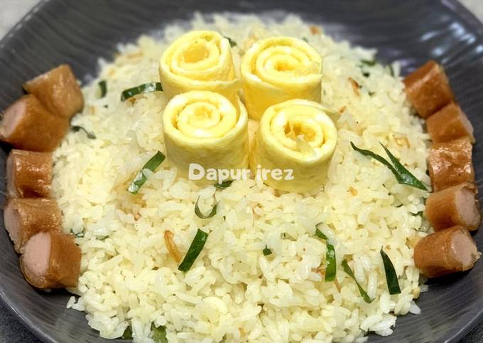 Nasi goreng daun jeruk