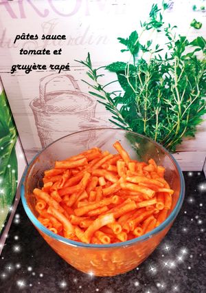 Une photo de Pâtes sauce tomate 🍅 gruyère rapé au cookeo