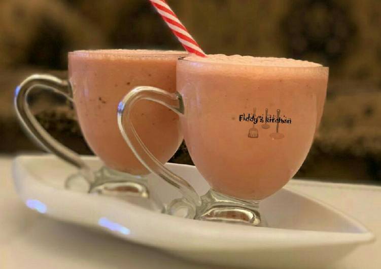 Recipe of Quick Watermelon smoothie🍉🍉🍉