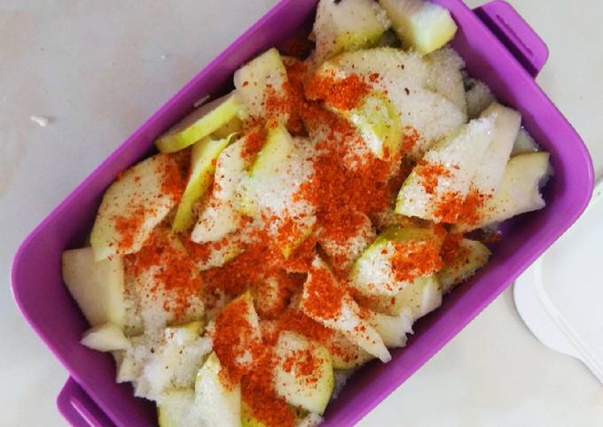 Recipe: Delicious Rujak Mangga Muda Bumbu Tabur